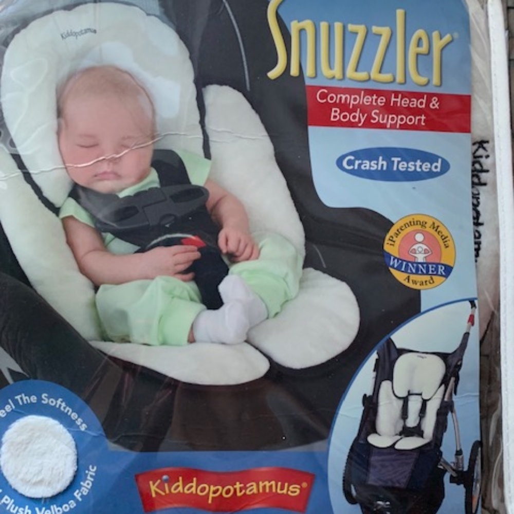 NIB BABY SNUZZLER BY KIDDOPOTAMUS